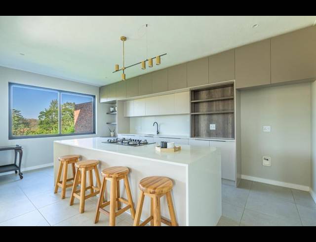 3 BEDROOM TOWNHOUSE FOR SALE IN LEONARD